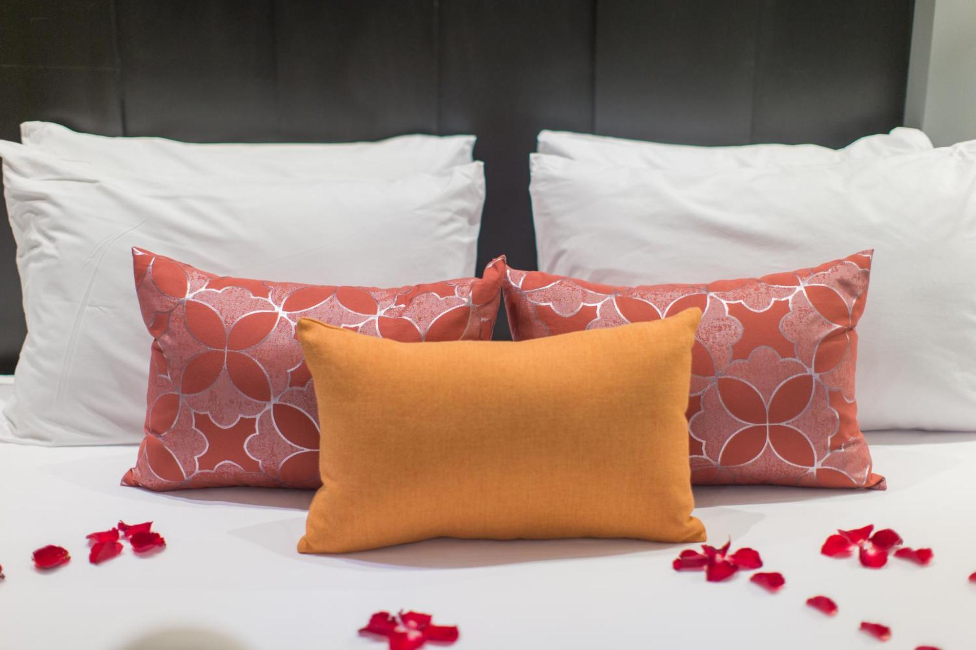 Patong Signature Boutique Hotel Habitación foto